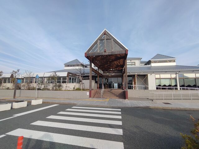 ���i_�F�{�t�F���[