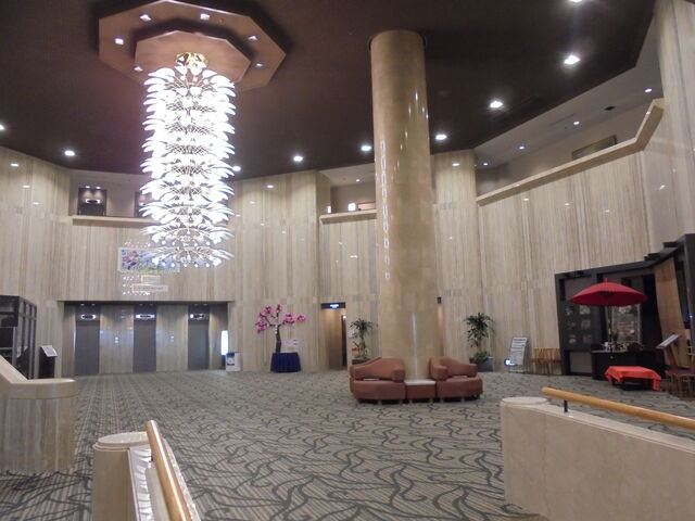 ���r�[_���K�[�f���p���X