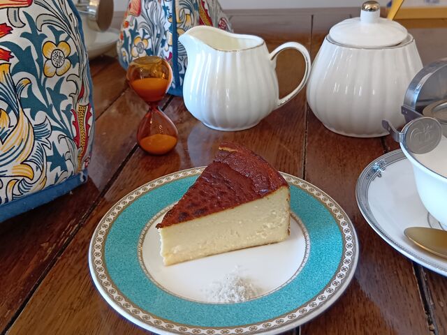 �`�[�Y�P�[�L�Z�b�g_���َs���C�M���X�̎���