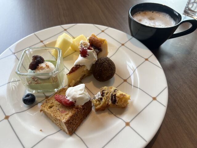 �H��̃f�U�[�g�������ς�_�U ���C�����p�[�N�z�e�� �A�C�R�j�b�N ���䓰��