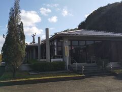 M���D�m���b�N����̉Y�����g�L�O���a�����E�����قւ̓��e�ʐ^1