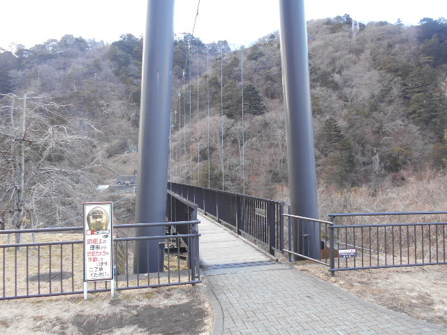 �S�{�|���݋�