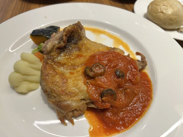 ���C�����{�����[������_�A�[�g�z�e�����闢�����O�E�b�h