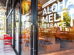 �m���m������̃I�����C�X�E�p���P�[�L�E��H���͂�BALOHA MELT TERRACE�@�C�I�����[�����㐙�X�ւ̓��e�ʐ^1