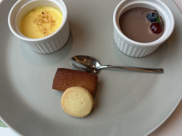�f�U�[�g_�󑐓����z�e���@SEASON'S�@RESTAURANT�@��V��