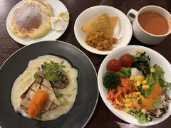 KOKO HOTEL�V�h�l�J ���X�g����BistroW�̎ʐ^1