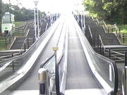 �T���v�������2002�������A�����[�h�̓��e�ʐ^3