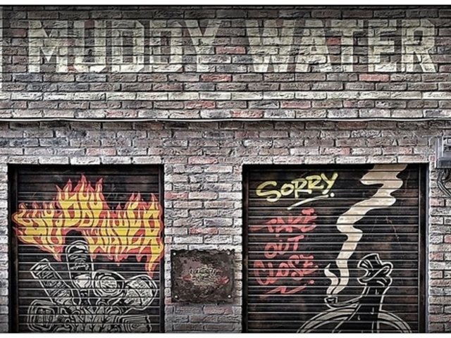 MUDDY WATER }fB[ EH[^[̎ʐ^1