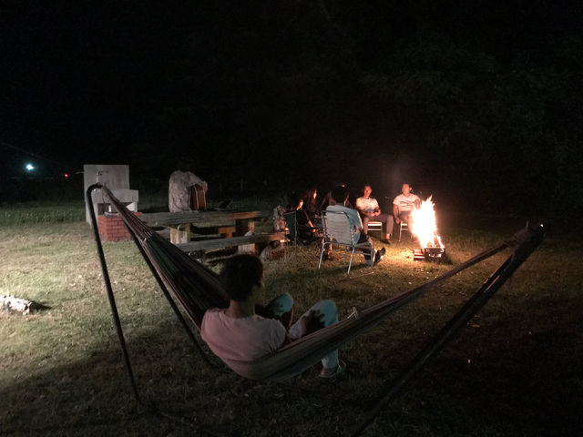 �C�̌�����R�e�[�W�ƃL�����v�T�C�g�ł͕����΂�BBQ���l�C�ł�_�W�I���]�[�g�V���t�H�j�[