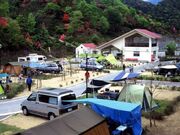 �X�ƌΔȂ̌����I�[�g�L�����v��̎ʐ^1