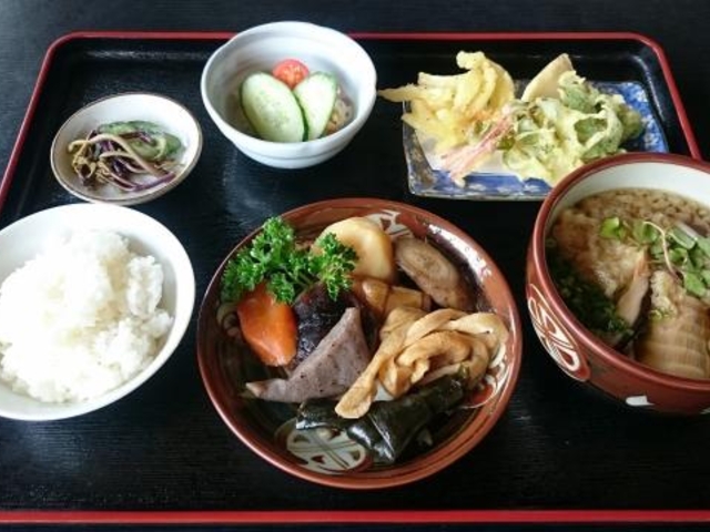 ���̉w�u�Ή͓��v