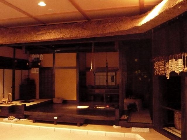 十和田市馬事公苑 称徳館】アクセス・営業時間・料金情報