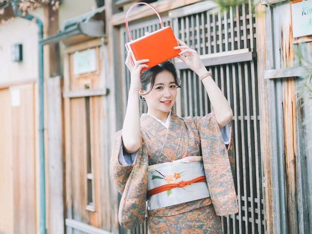 ���s�����̃����^����