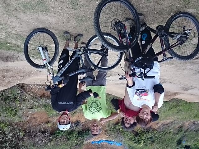 ���[�L�[�Y�p�[�N���_LTB