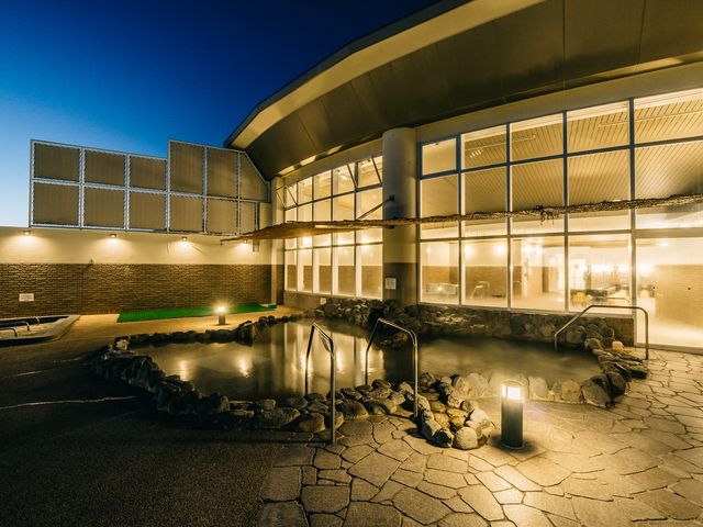 �I�V�������̌i�F_�_�˓V�󉷐�@��͂̓��i�݂̂��ɃO���[���X�|�[�c�z�e���j