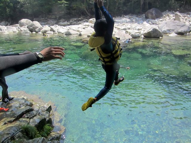 ���R�n�E�X