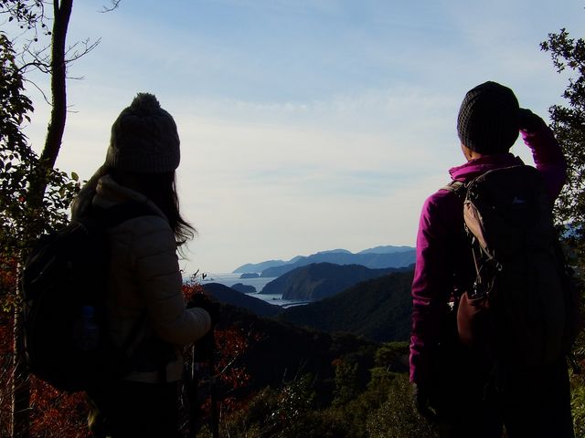 ���R�n�E�X