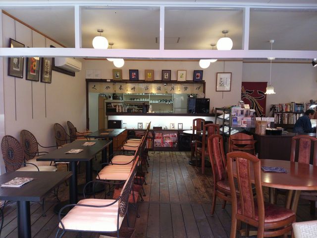 ���Ƃ��ӃJ�t�F�܂߂�_�J�~���m�H�[ �ɐ�������