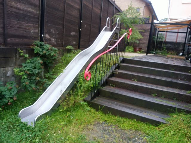 ����ɂ͊����_�J�~���m�H�[ �ɐ�������