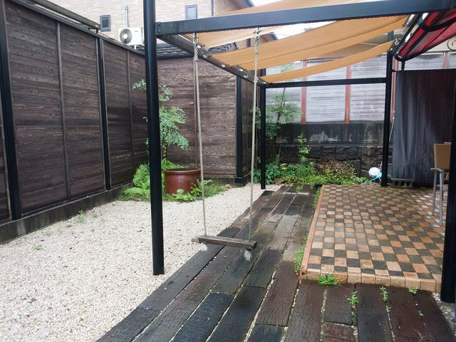 �e���X�Ȃɂ̓u�����R��_�J�~���m�H�[ �ɐ�������