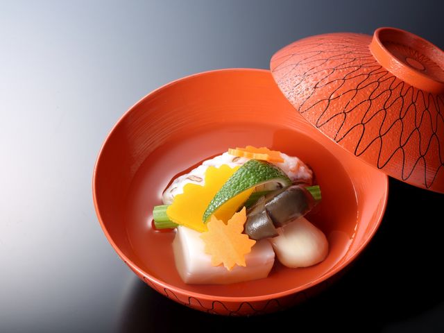 �����C���[�W_�z�e�������g�� ���E�X�[�����