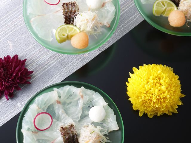 �����C���[�W_�z�e�������g�� ���E�X�[�����