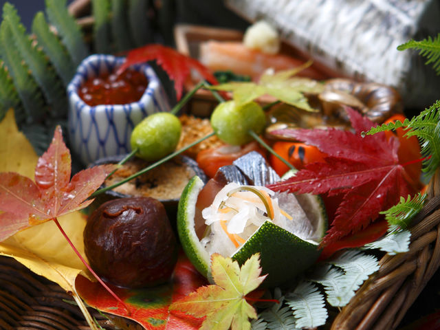 �����C���[�W_�z�e�������g�� ���E�X�[�����