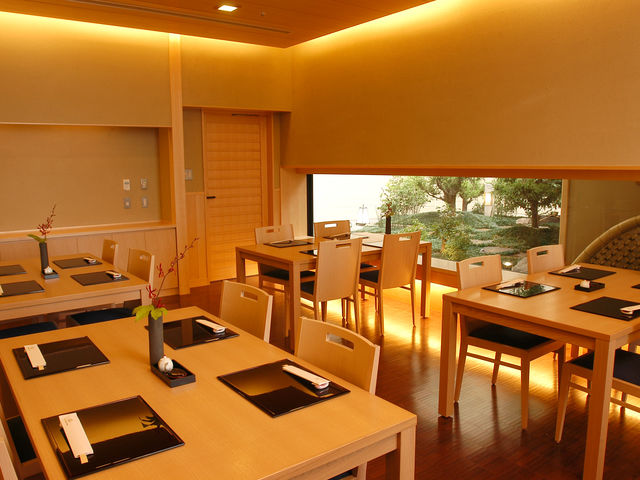 ���C���[�W_�z�e�������g�� ���E�X�[�����