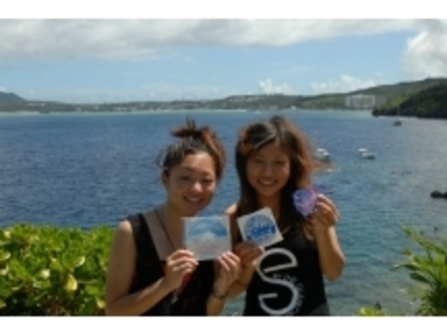 �̓��A�L�O�ɃI���W�i���X�e�b�J�[�I_�X�J�C�E�H�[�J�[