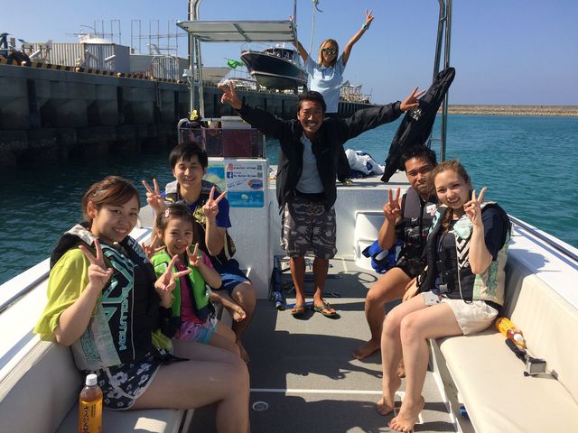 ���`�y���������ˁI�Ō�݂͂�ȂŋL�O�B�e�I_�X�J�C�E�H�[�J�[