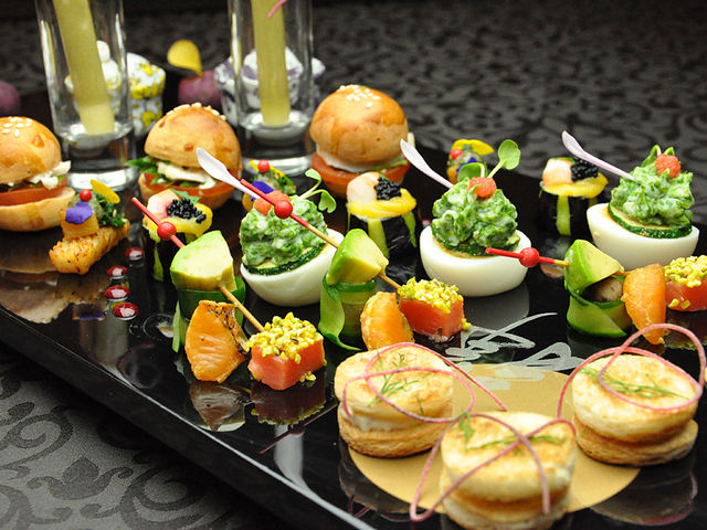 �z�e���}�C���N�[���ˌ�