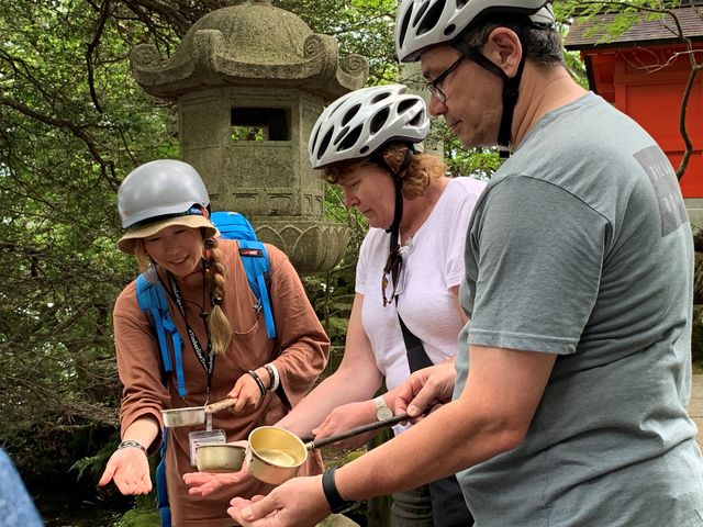 �K�C�h�����̓y�n�ɂ��Ē��J�ɐ����������܂��B_�������m�΃Z�O�E�F�C�c�A�[