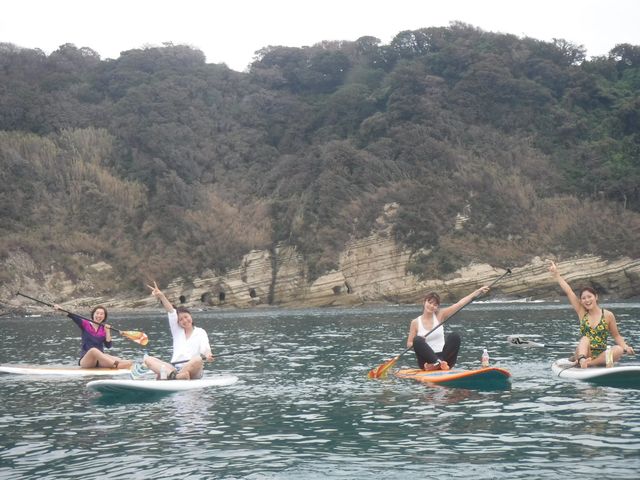 �t�@�[�C�[�X�g