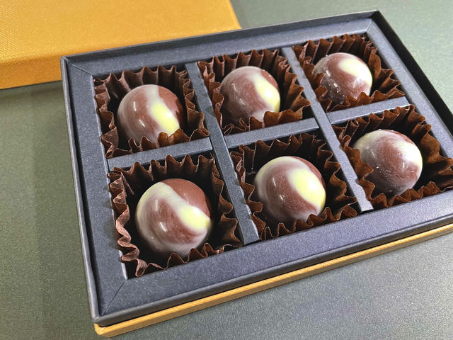 ���Ɛ��{���{���V���R���@_�u���[�x���[�p�[�N���c