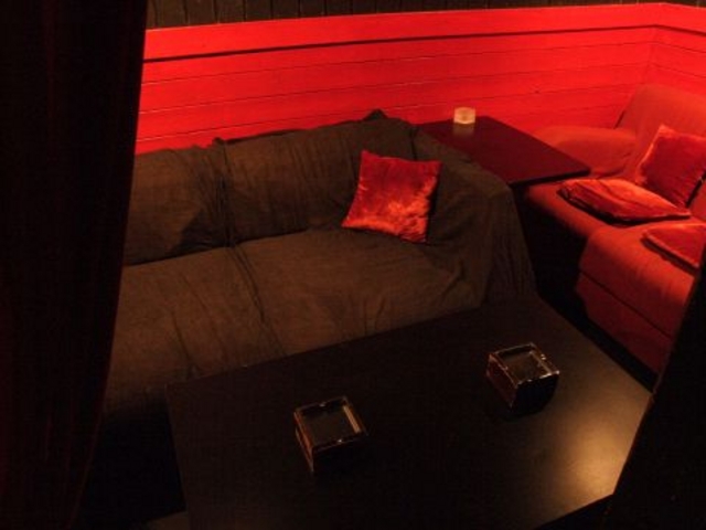 BRIAN BAR G �u���C�A���o�[ G �S�[���f���X �ԉ���ԊX�̎ʐ^1