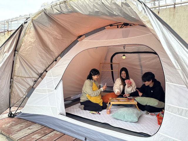 �`�F�b�N�C�����ɂ̓e���g�݉c�ς݁B�N�b�V������e�[�u���Ȃǂ������Ă��āA���낰���ԂƂȂ��Ă���܂��I_������BASE~HOKAGE~