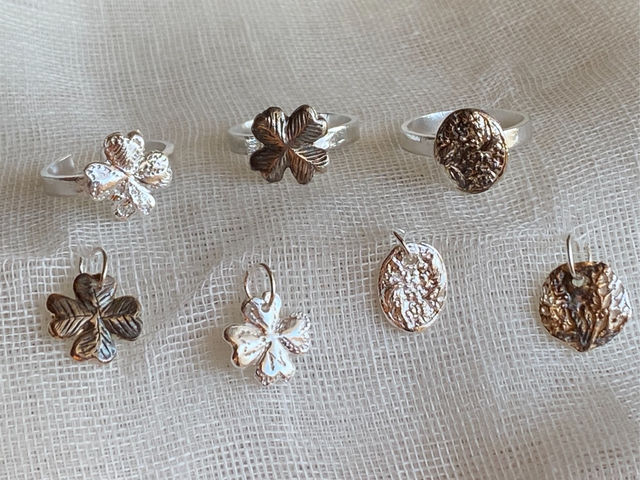 �`���[�����A�b�v��_�A�g���G Un-Petit-Coin