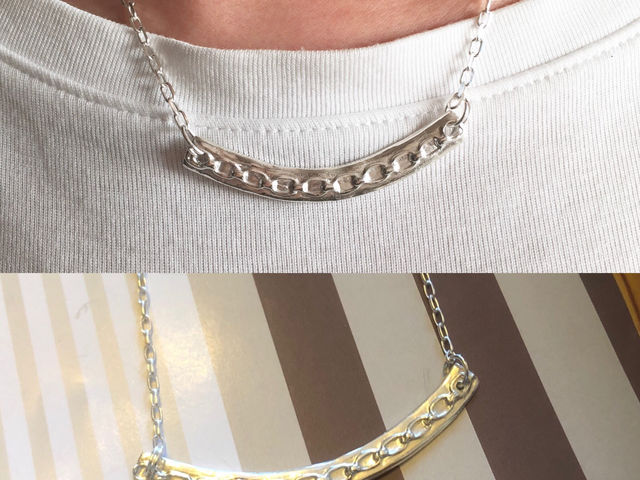 �l�C�̃X�}�C���`���[�J�[_�A�g���G Un-Petit-Coin