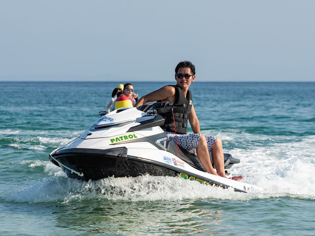 ������v�����ɂ͊܂܂�Ă���܂��񂪖Ƌ����������̕��̓}�����W�F�b�g�̃����^�����\�ł��B�����O�ɂ��\���t�����������B_���}���[�i