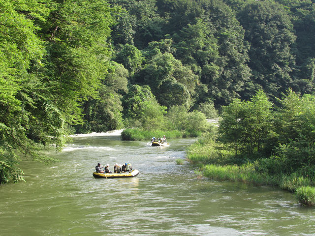 �X�̒��̋��J��i�݂܂��B_RUSTICA�y���z���B�x�[�X