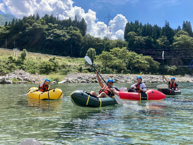 ����@�p�b�N���t�g�c�A�[_���싽�A�N�e�B�r�e�B�Z���^�[o8