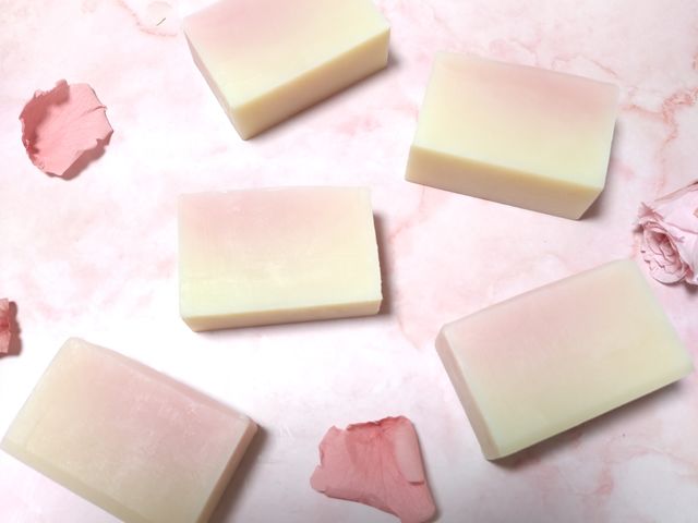 �A���}�Ǝ��肹�����񋳎�RoomSealiah