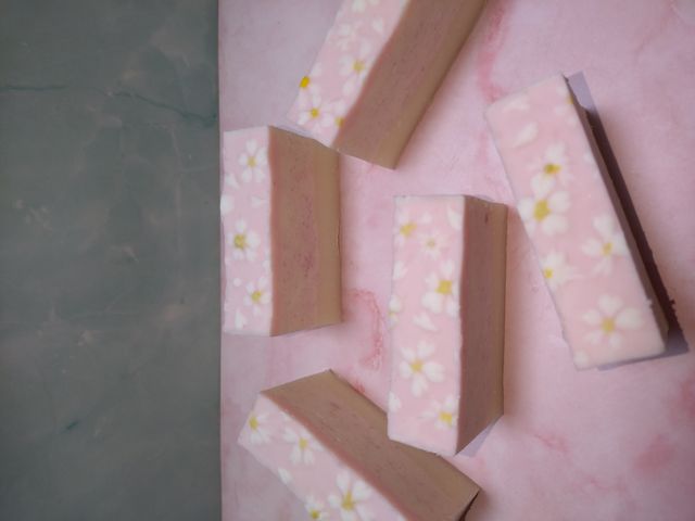 �A���}�Ǝ��肹�����񋳎�RoomSealiah