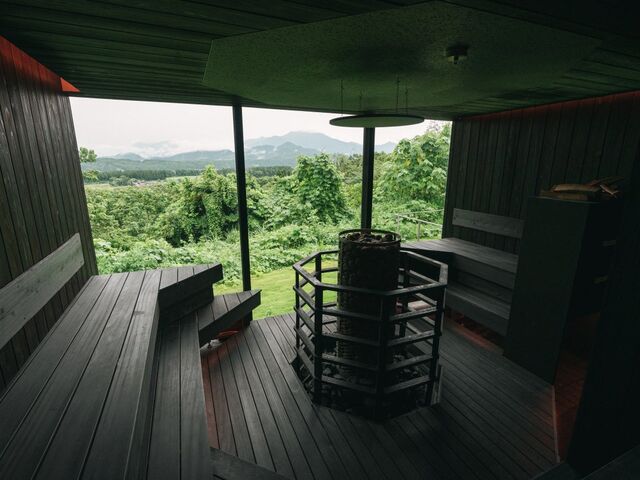 Snow Peak FIELD SUITE SPA HEADQUARTERS