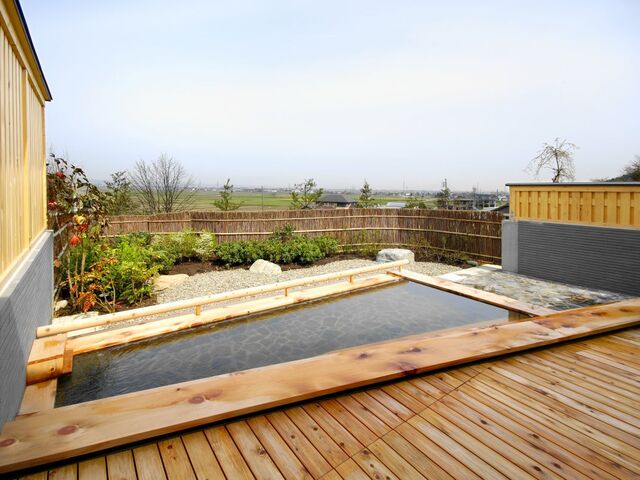 �����̓�