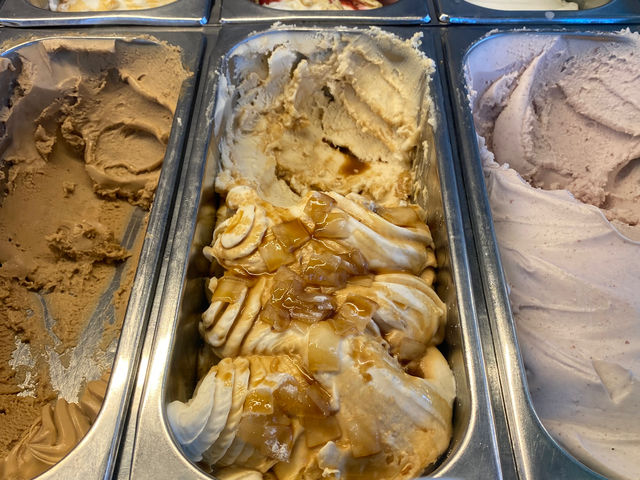 ����v�����̒��߂͊␣�q��t�@�[�����X�g�����A�W�F���[�h�V���b�v�ցB
�P�W��ނ�����W�F���[�h���炨�D���Ȃ̂����I�т��������B_�v���K�C�h�c�A�[�D�y�F�I�����[�����c�A�[�Y