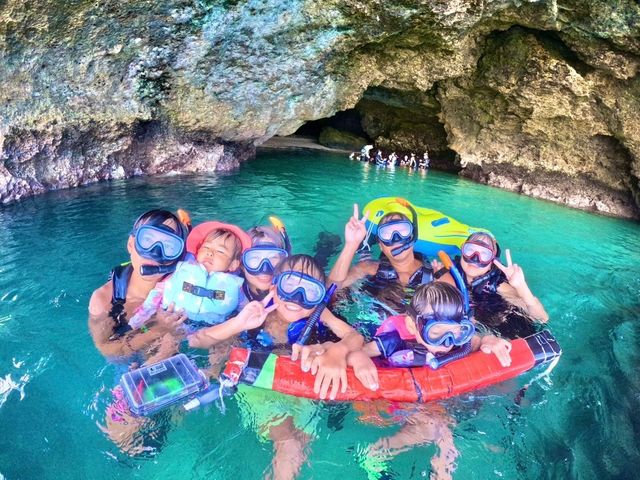 �}�����V���b�vHAPPY