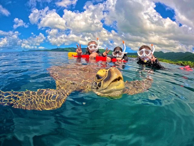 �}�����V���b�vHAPPY