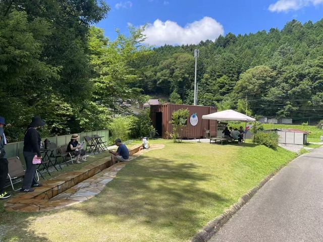 �V�R�̐�̐��������쏰�ɑ����Ђ����Ȃ���A�X�C�[�c�𖡂키�ґ�ȂЂƂƂ���_�u���[�x���[���_��Toyota�������