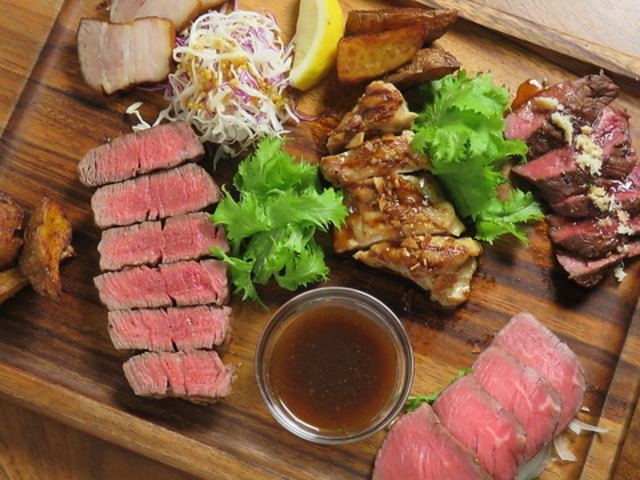 Tall Sun Dining g[T _CjO̎ʐ^1